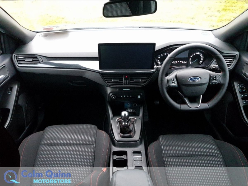 2025 Ford Focus - image 8