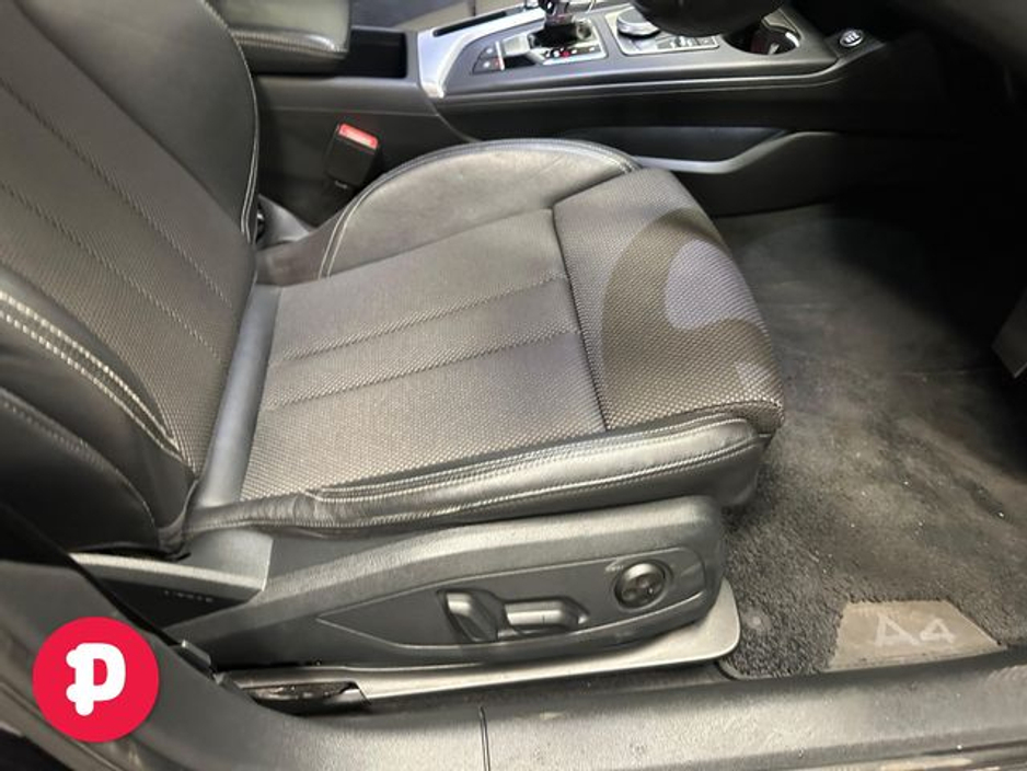 2017 Audi A4 - image 13