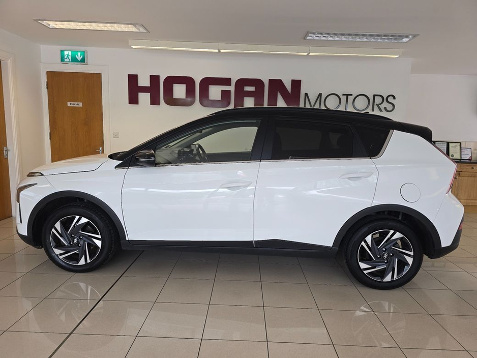 2022 Hyundai Bayon Executive Plus 2 Tone 5DR €17,950