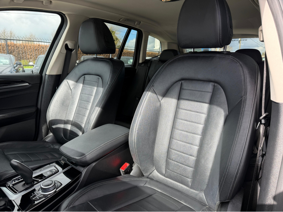 2021 BMW X3 - image 14