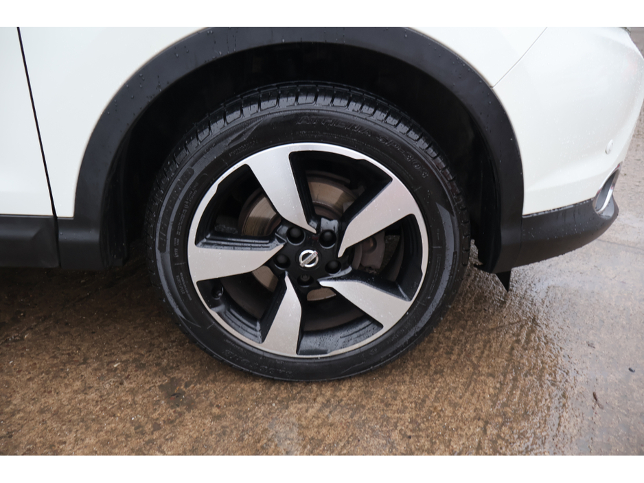 2017 Nissan Qashqai N-CONNECTA 360  Great Spec Exceptional Condition! €13,995