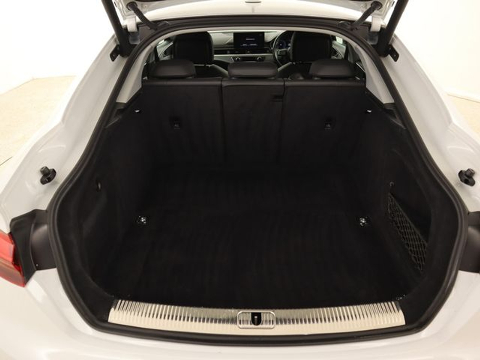 2020 Audi A5 - image 16