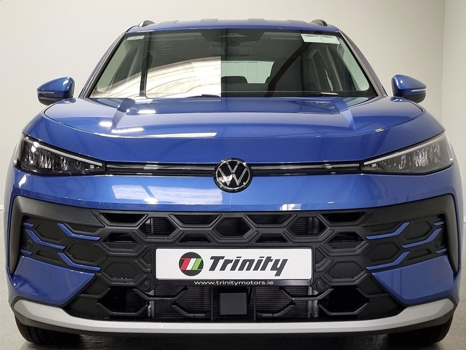 2026 Volkswagen T-Roc - image 12