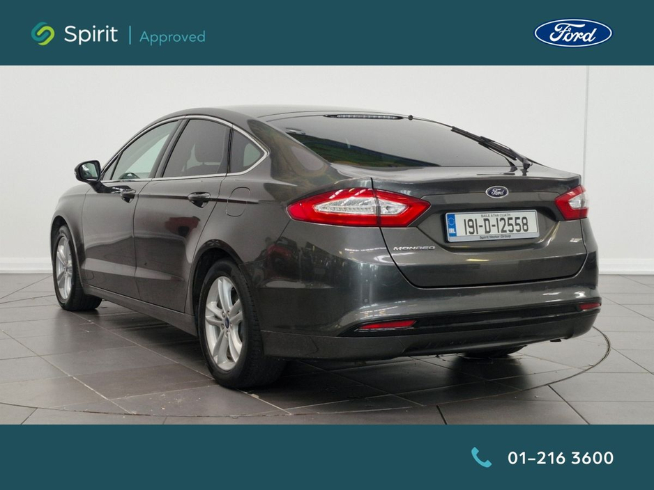 2019 Ford Mondeo - image 2