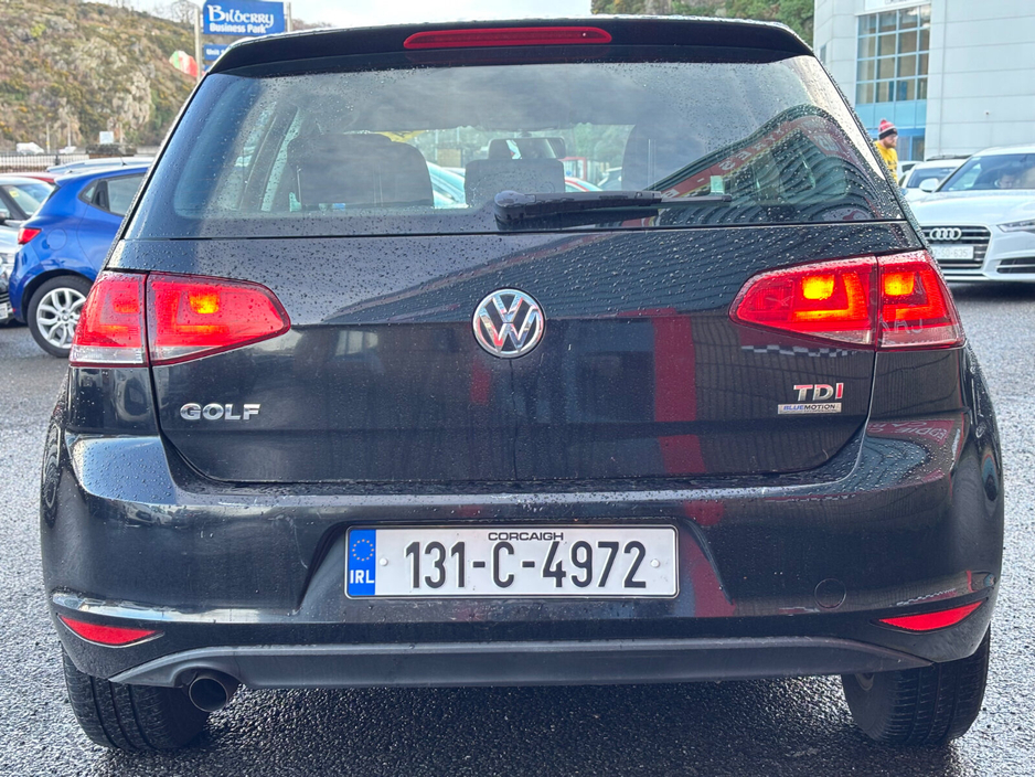 2013 Volkswagen Golf - image 15