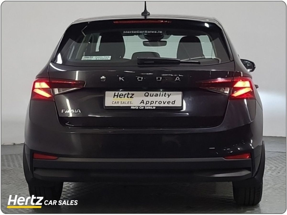 2024 Skoda Fabia - image 19