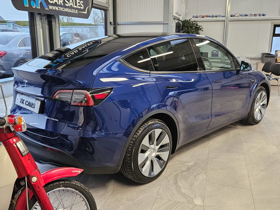 2022 Tesla Model Y Long-Range Dual Motor AWD €29,950