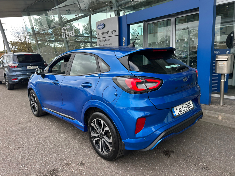2024 Ford Puma - image 8