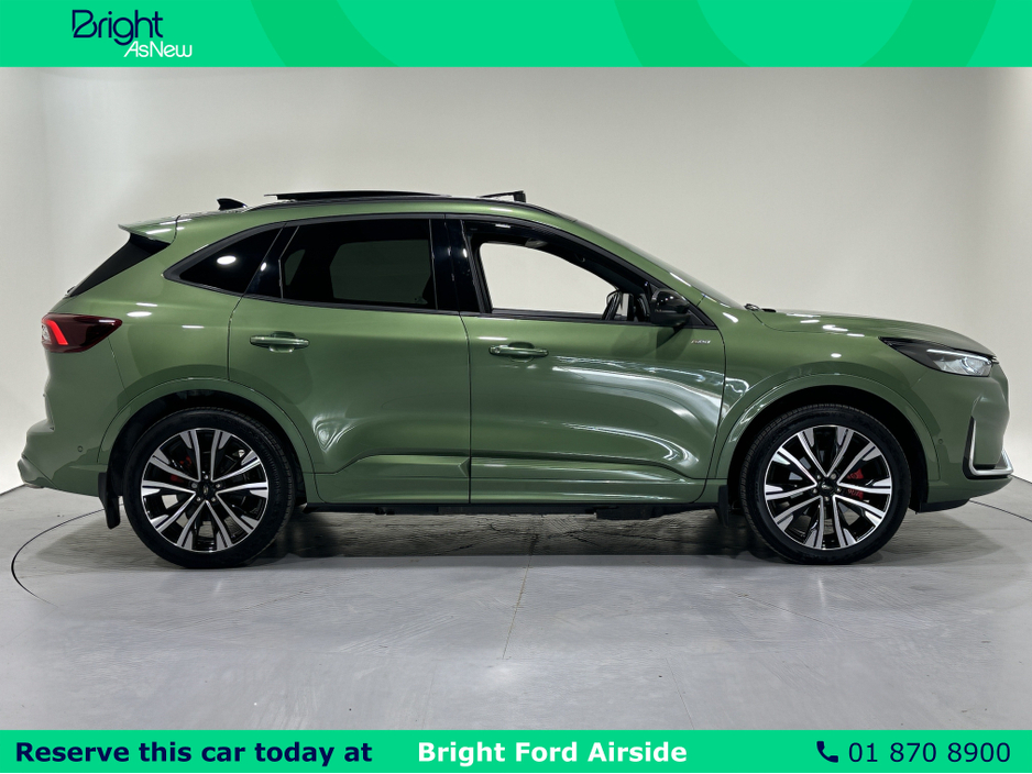 2025 Ford Kuga - image 7