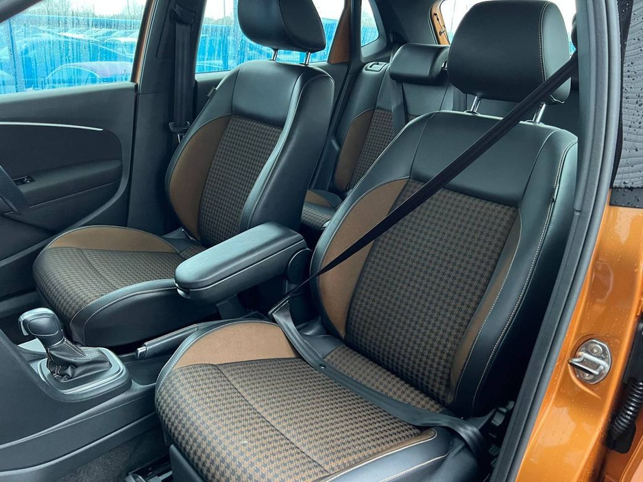 2017 Volkswagen Polo ORIGINAL EDITION 1.2 TSI AUTO // HEATED SEATS // REVERSE CAMERA // 16" MULTISPOKE ALLOYS €13,900