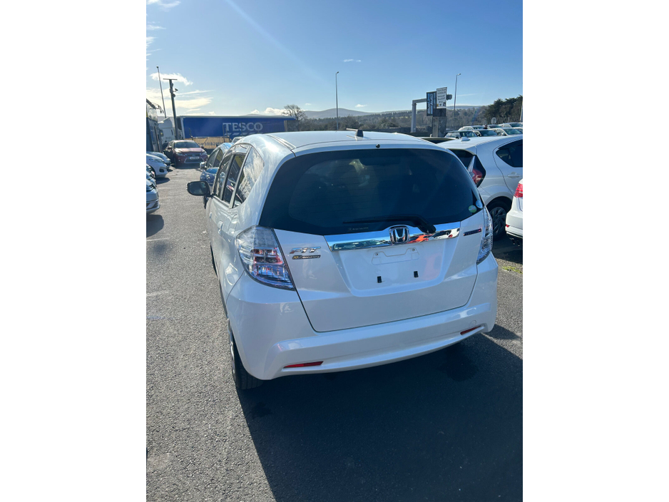 2013 Honda Fit - image 3