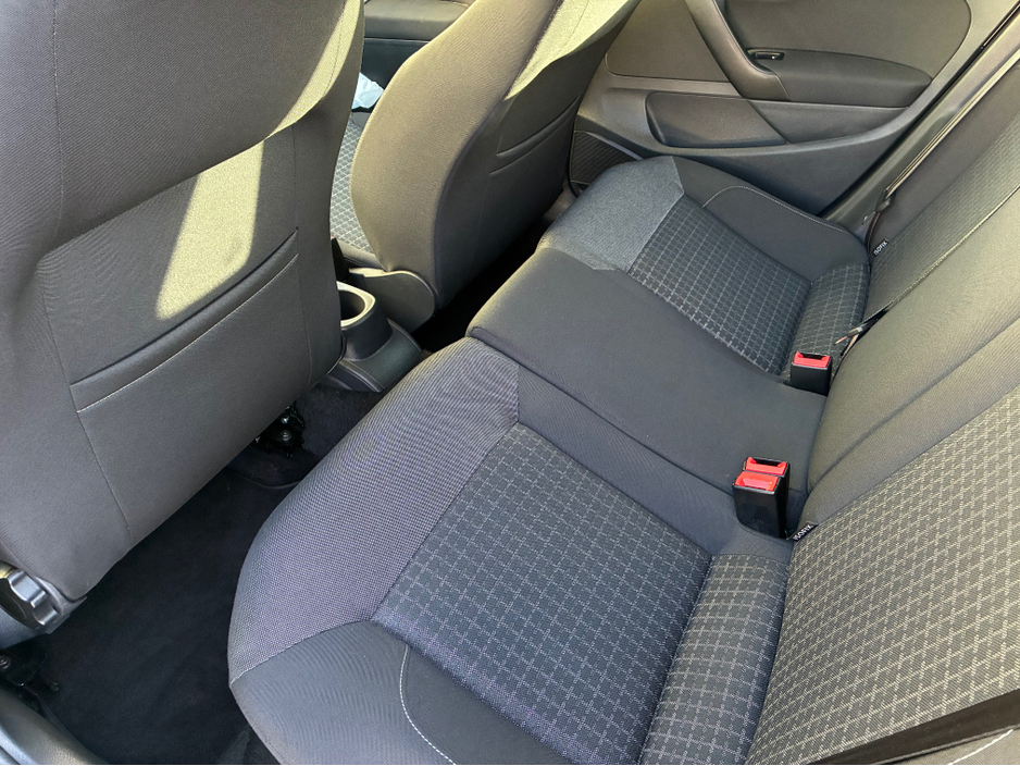 2016 Volkswagen Polo 1.2i TSI Petrol Automatic Comfortline €13,500