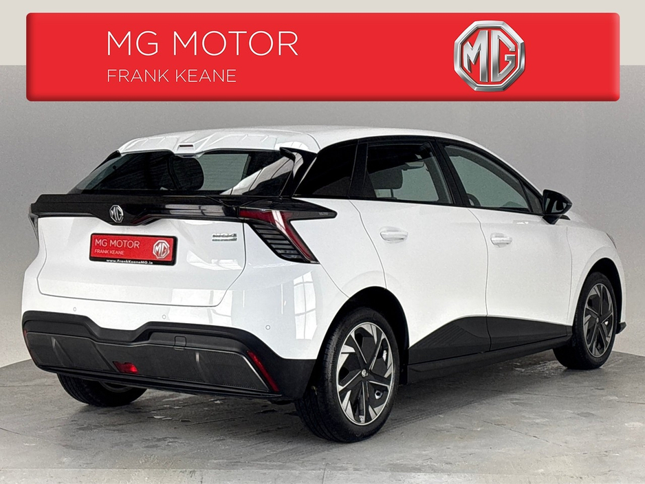 2025 MG 4 EXCITE LR**DIGITAL DASH**MULTIFUNCTIONAL STEERING WHEEL**APPLE CARPLAY ANDROID AUTO**REVERSE CAMERA**KEYLESS START**AIR CONDITIONING**CRUISE CONTROL**BLACK CLOTH INTERIOR**FINANCE AVAILABLE** €25,495