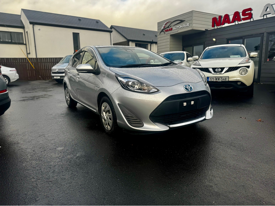 2020 Toyota Aqua 2020 Toyota Aqua Hybrid Auto – Silver, Low Running Costs €12,495