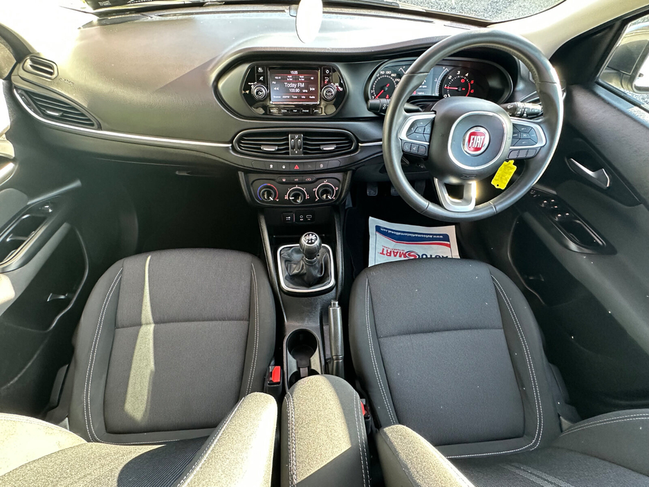 2017 Fiat Tipo - image 7