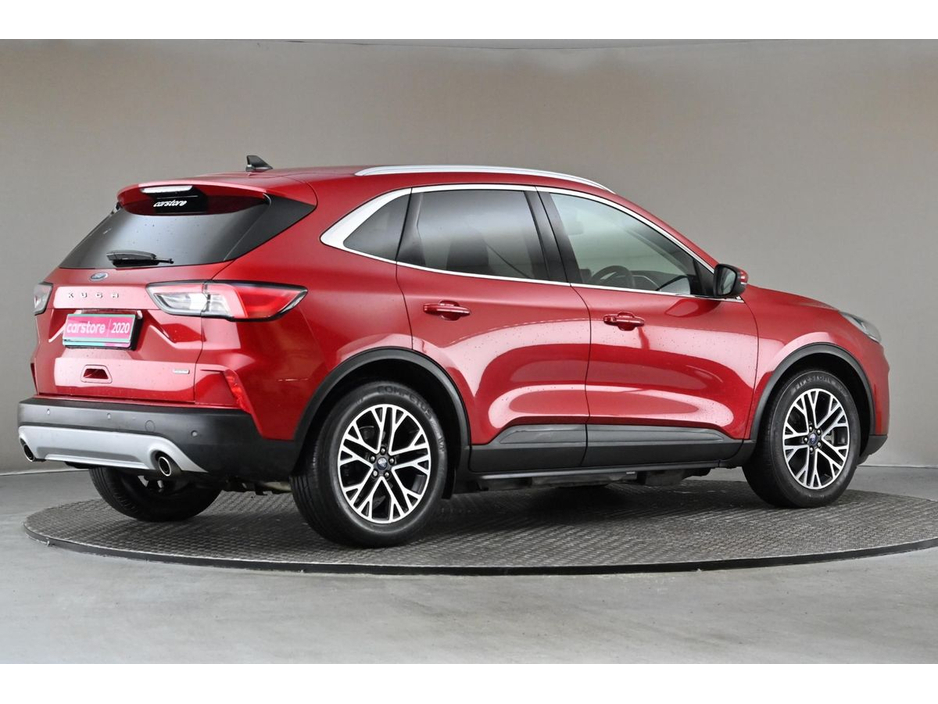 2020 Ford Kuga - image 10