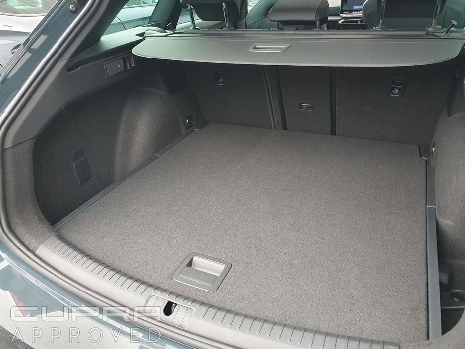 2025 Cupra Leon - image 12