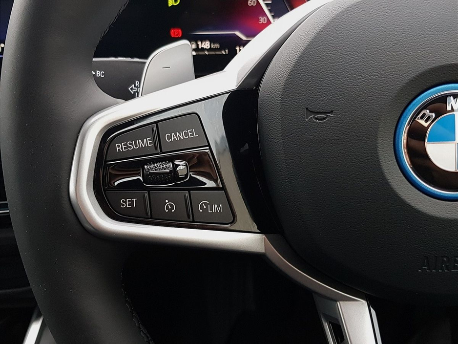 2026 BMW 3 Series - image 15