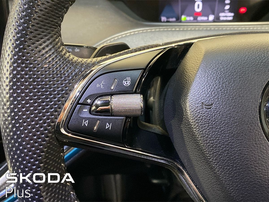 2022 Skoda Enyaq - image 22