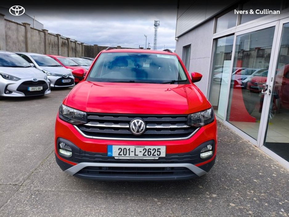 2020 Volkswagen T-Cross - image 4