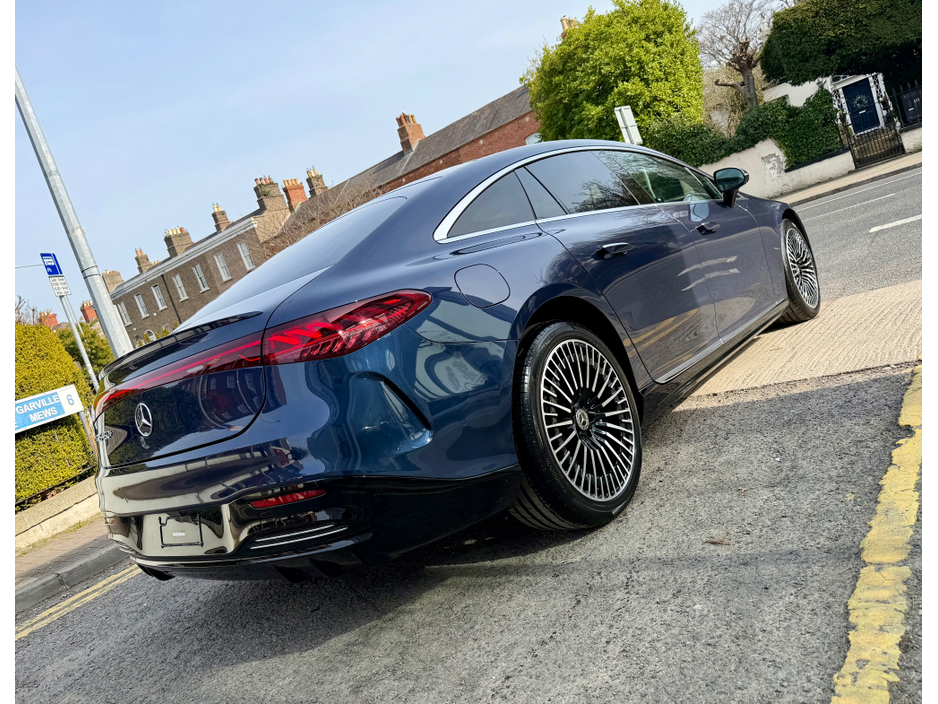 2022 Mercedes-Benz EQS - image 10