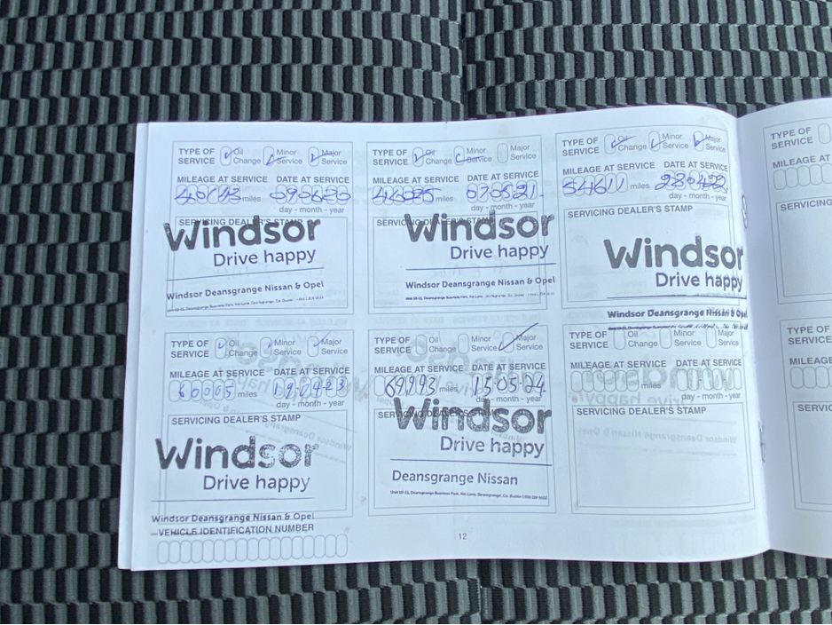 2016 Nissan Micra - image 10