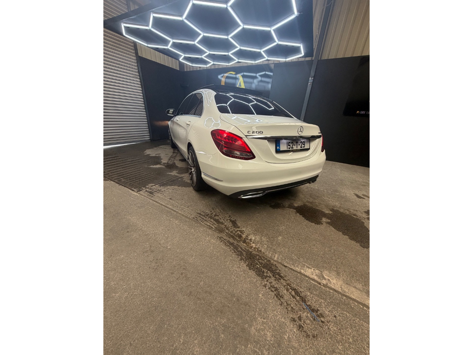 2015 Mercedes-Benz C Class - image 12