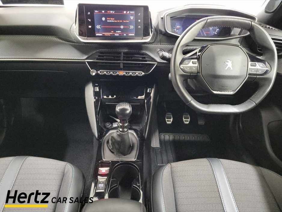 2023 Peugeot 2008 - image 13