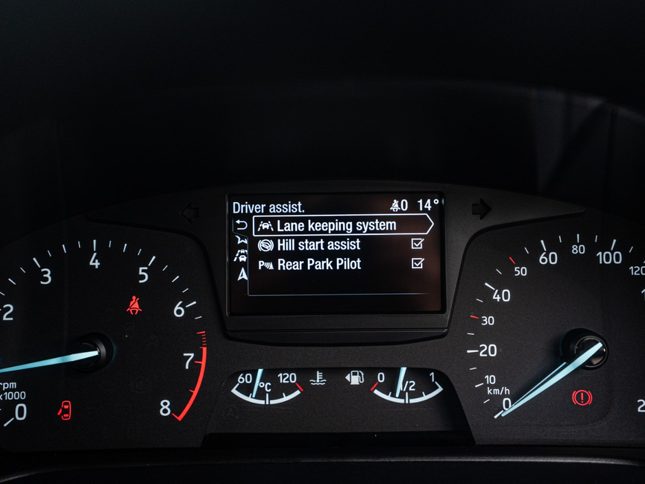 2020 Ford Fiesta - image 26