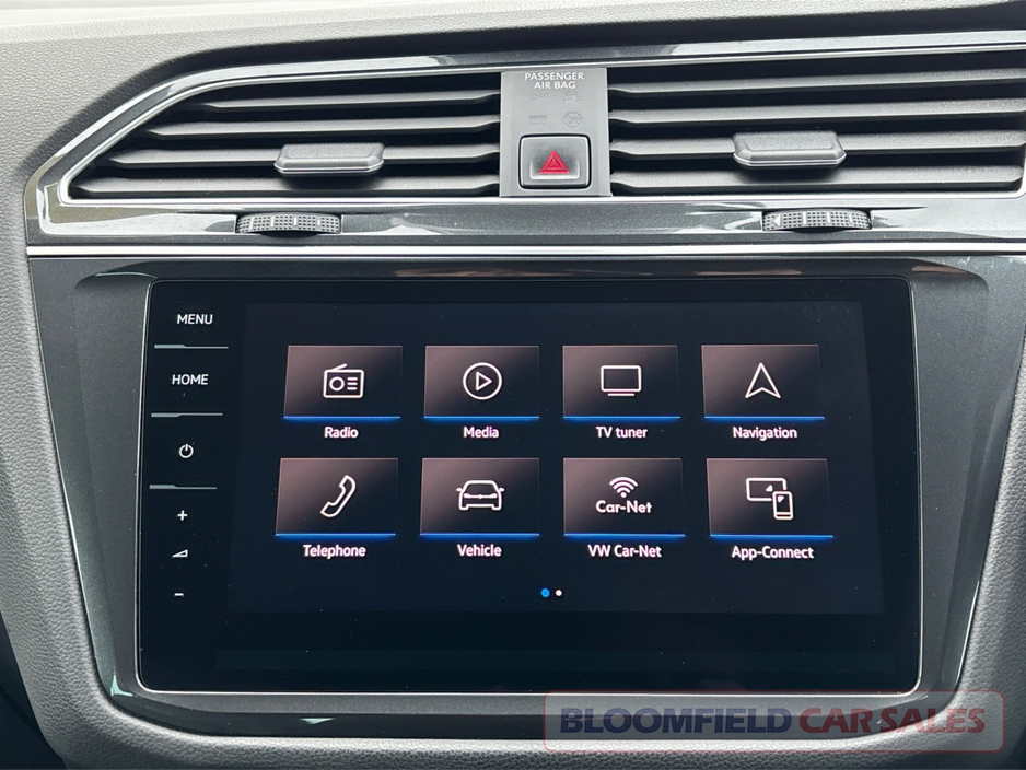 2018 Volkswagen Tiguan 4 MOTION R-LINE , DSG // IMMACULATE €29,950