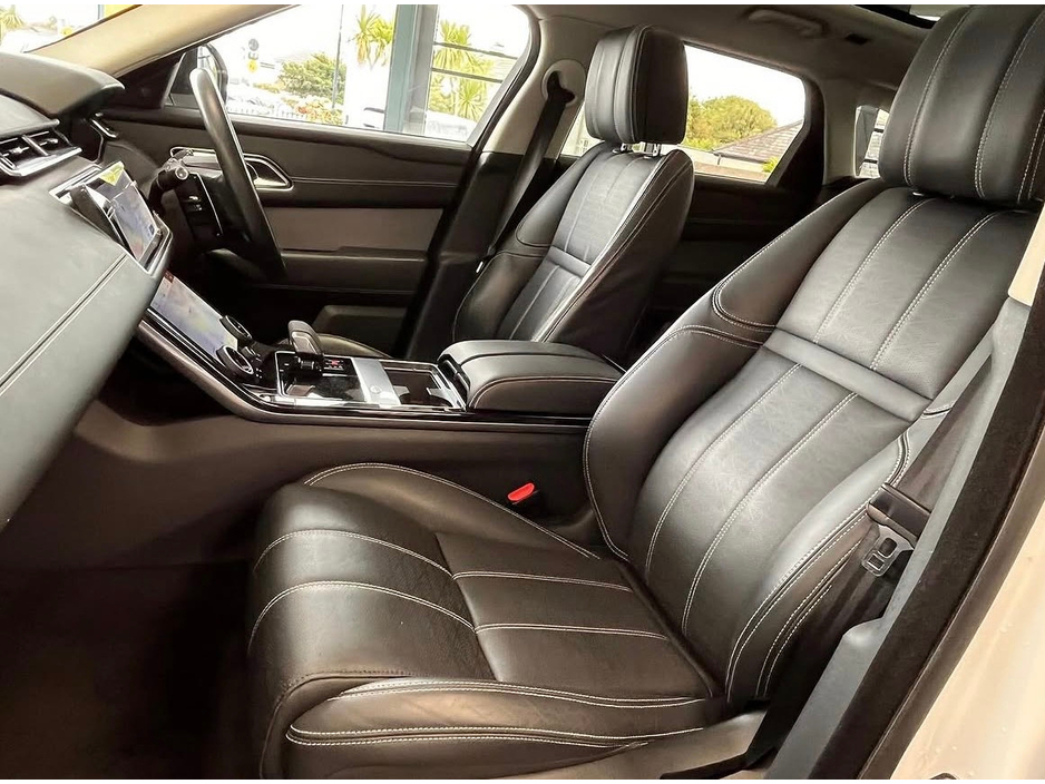 2023 Land Rover Range Rover Velar - image 10