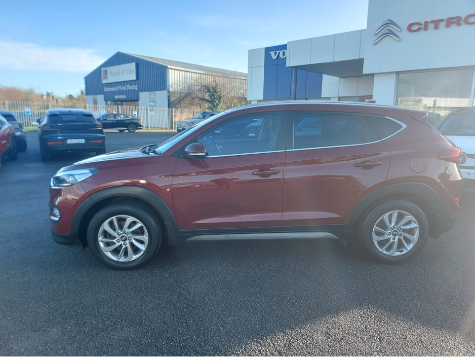 2016 Hyundai Tucson 1.7 PREMIUM BLD 116PS 5 5DR €10,950