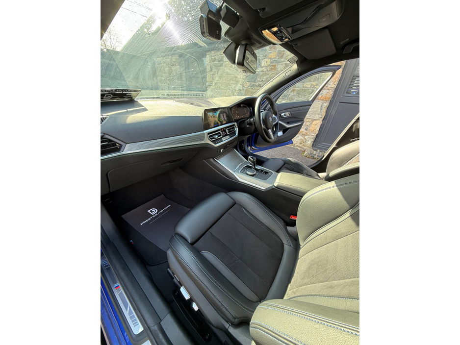 2020 BMW 3 Series - image 11