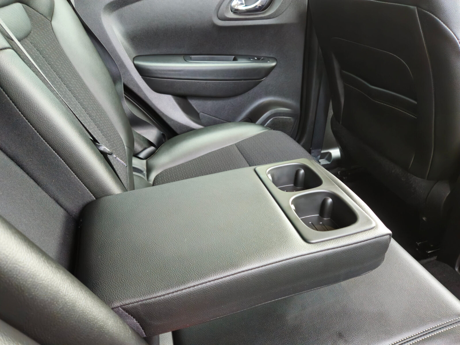 2016 Renault Kadjar - image 11