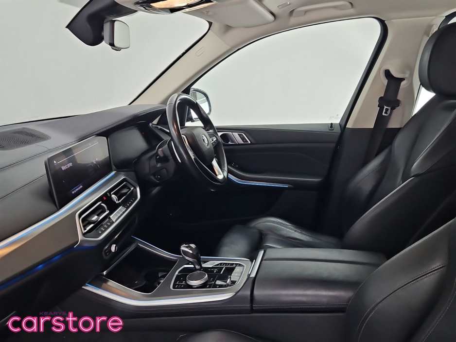 2020 BMW X5 xDrive45e xLine €44,880