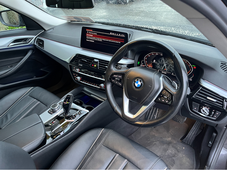 2022 BMW 5 Series 520D SE 2.0 DIESEL AUTOMATIC LCI