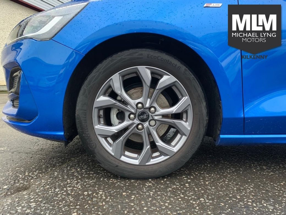 2023 Ford Focus - image 11