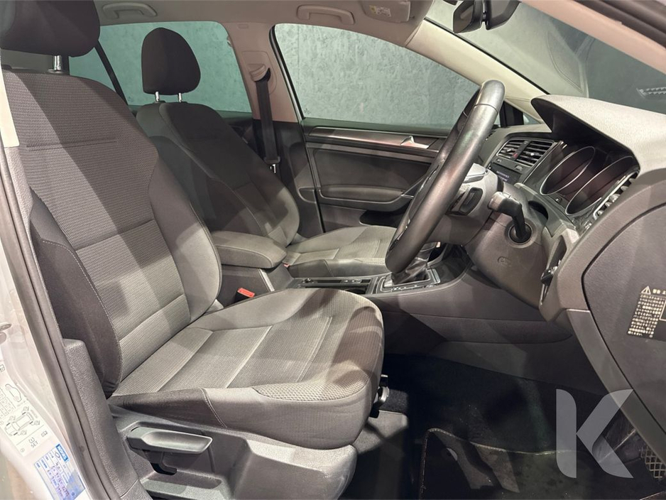 2018 Volkswagen Golf 1.2 AUTOMATIC TSI COMFORT LINE - FACTORY ALLOYS - REVERSE CAMERA €17,950