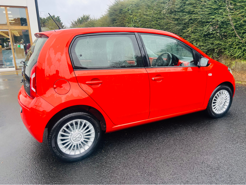 2016 Volkswagen up! DBA-AACHY 5DR €9,950
