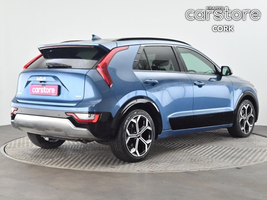 2023 Kia Niro - image 5