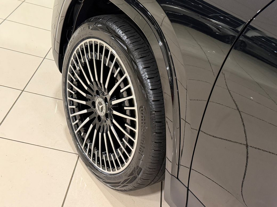 2025 Mercedes-Benz EQA - image 12