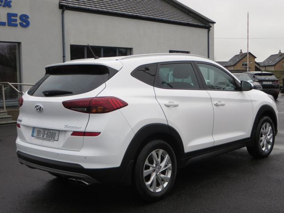 2019 Hyundai Tucson - image 3