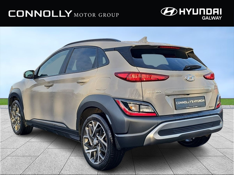 2023 Hyundai Kona - image 2