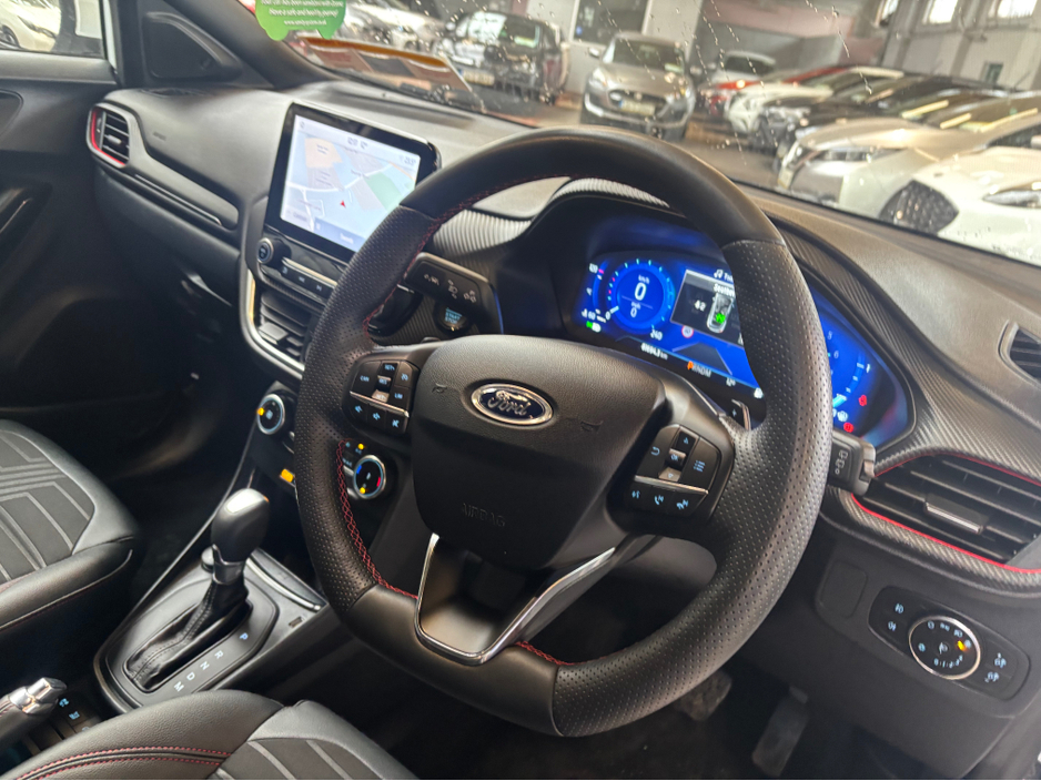 2023 Ford Puma - image 12