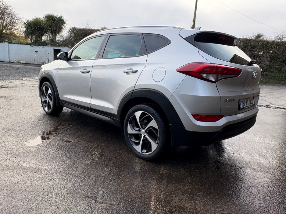 2018 Hyundai Tucson - image 5