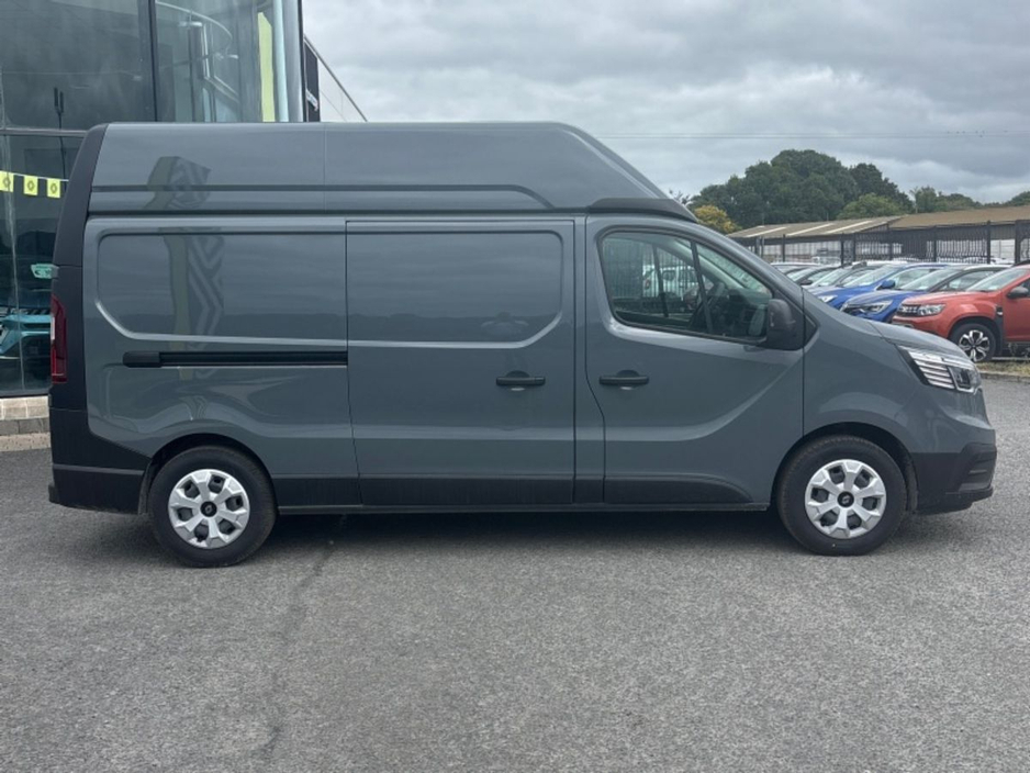 2026 Renault Trafic H/ROOF EXTRA SPEC €35,940