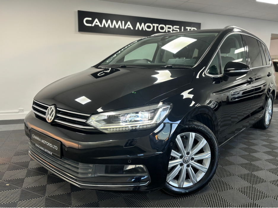 2020 Volkswagen Touran VOLKSWAGEN TOURAN 1.4 TSI DSG*7 SEATER*FRONT AND REAR HEATED SEATS*PARK ASSIST & CAMERA*ELECTRIC TAILGATE*LANE ASSIST*FINANCE AVAILABLE TRADE INS WELCOME*