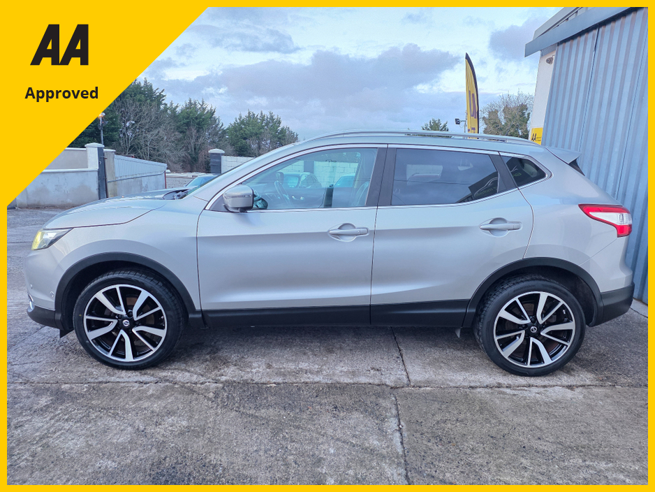 2016 Nissan Qashqai * LOW MILES * TOP SPEC * €11,995