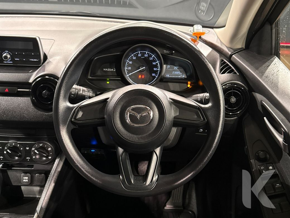 2020 Mazda Demio - image 13