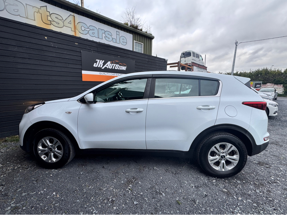 2017 Kia Sportage - image 6